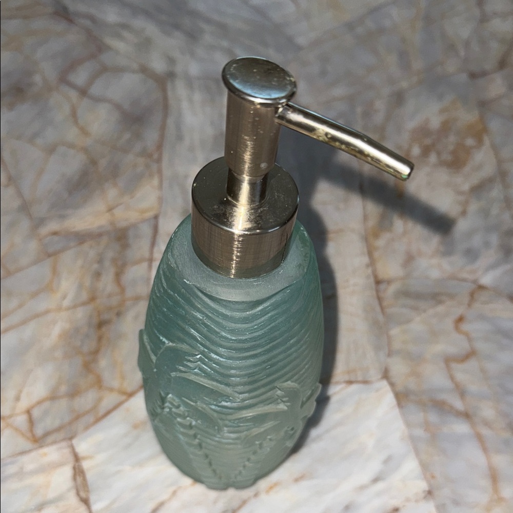Frosted Sea Glass Green Palm Tree Wave Textured Soap‎ Lotion Dispenser Pump
